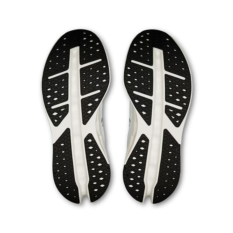 On Cloudsurfer Max Wide White – Women's Running Shoes