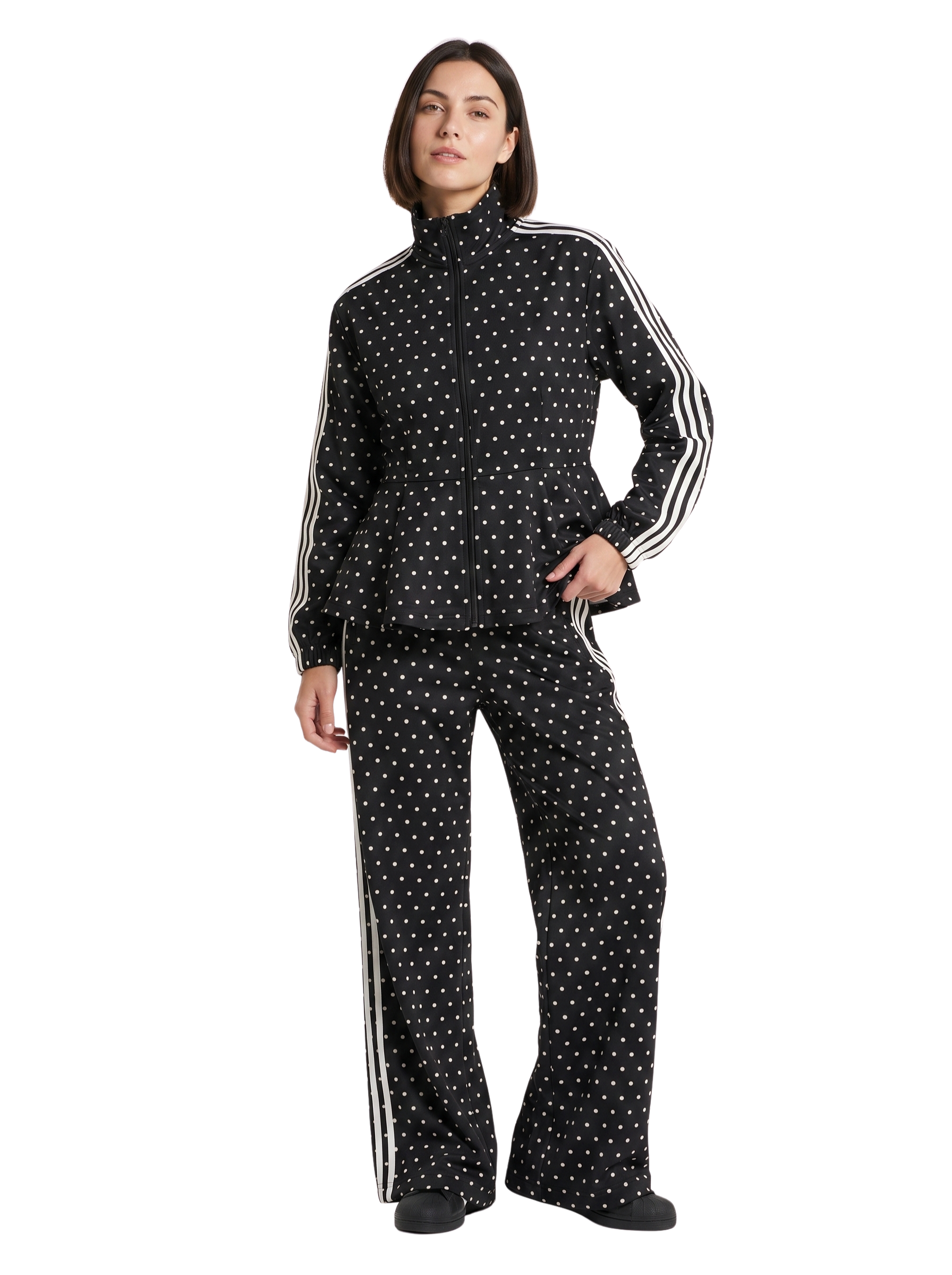 Conjunto deportivo de lunares