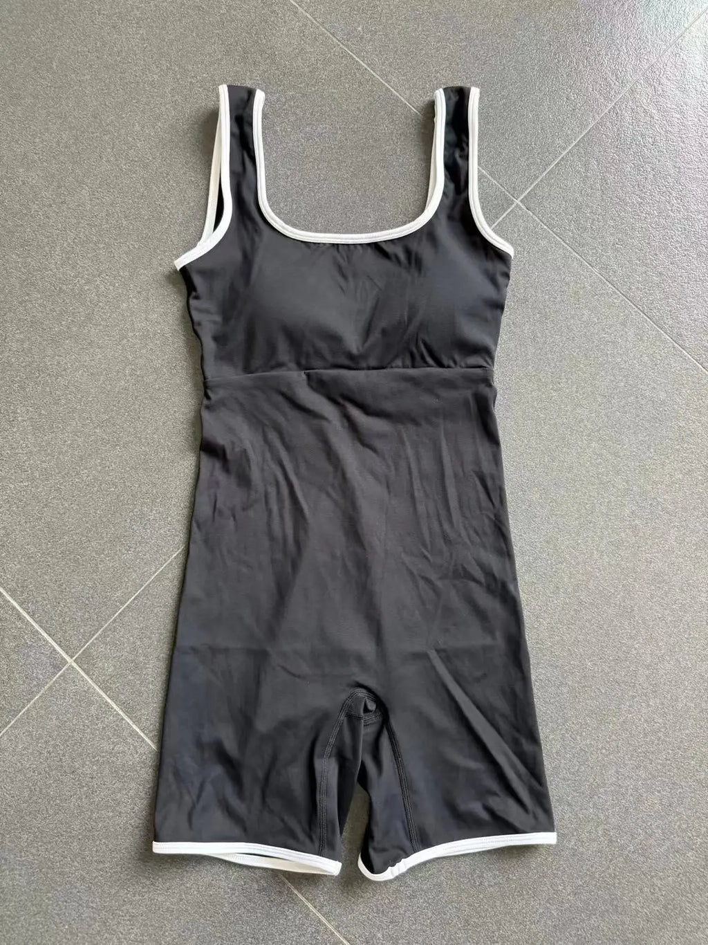 Color-Block Sleeveless Romper - Women's Quick-Dry Yoga Jumpsuit