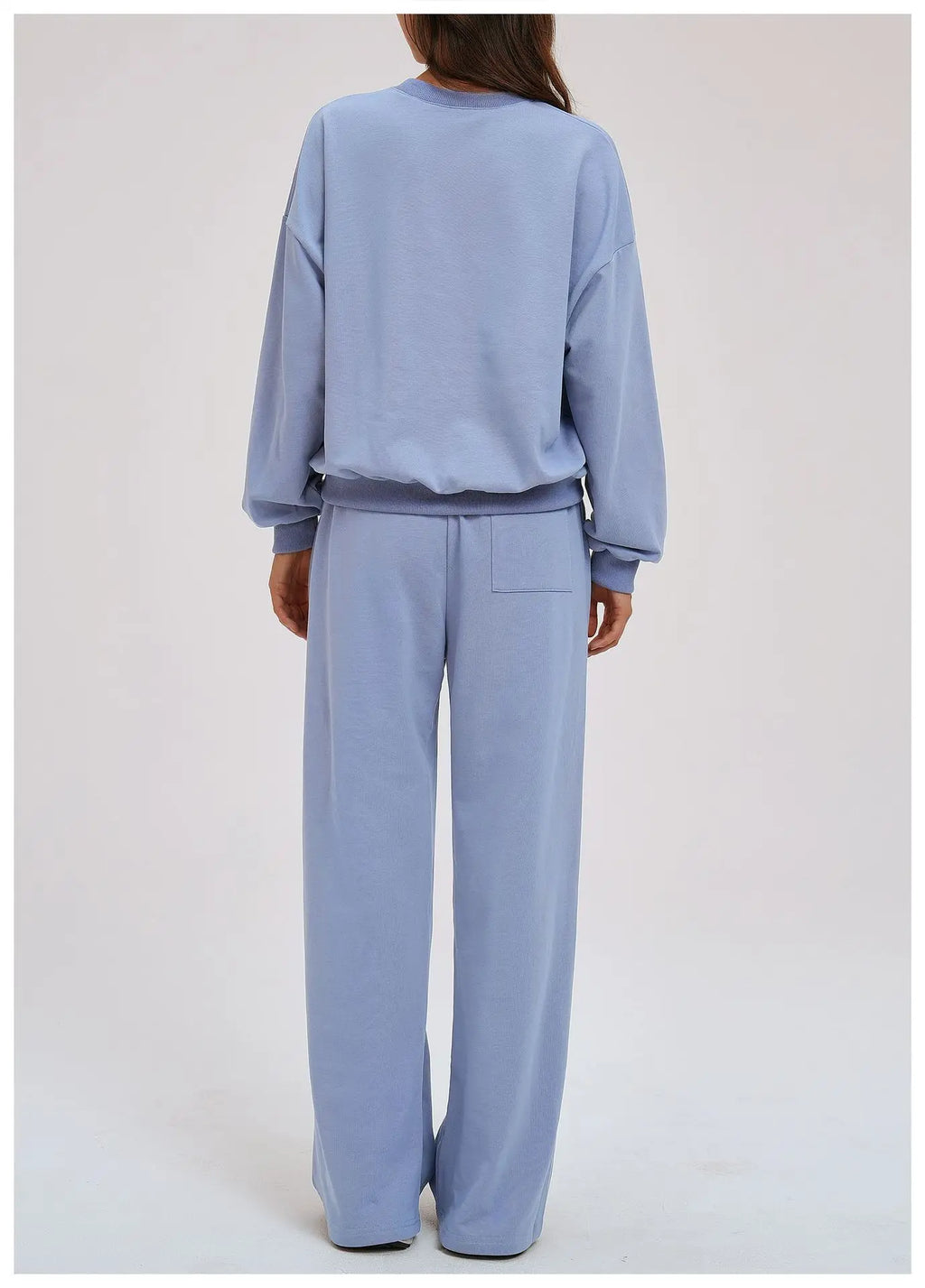 2-Piece Hoodie & Shorts Set - Women's Winter Sportswear