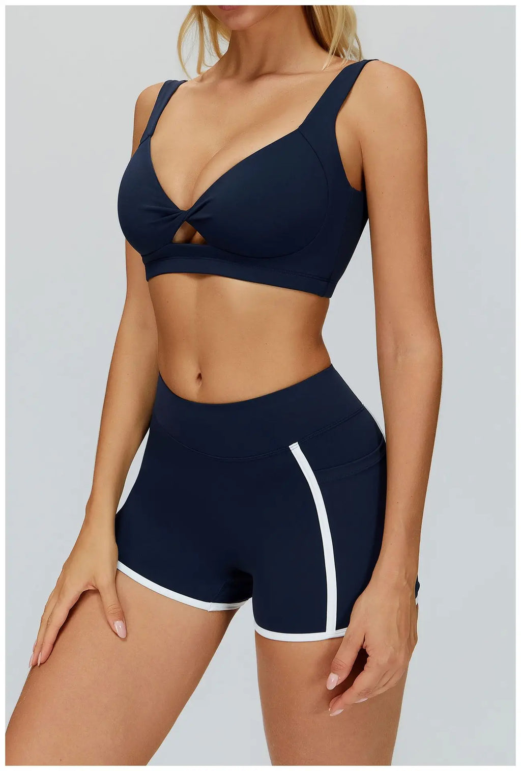 Backless Push-Up Sports Bra - Women's Athletic Crop Top