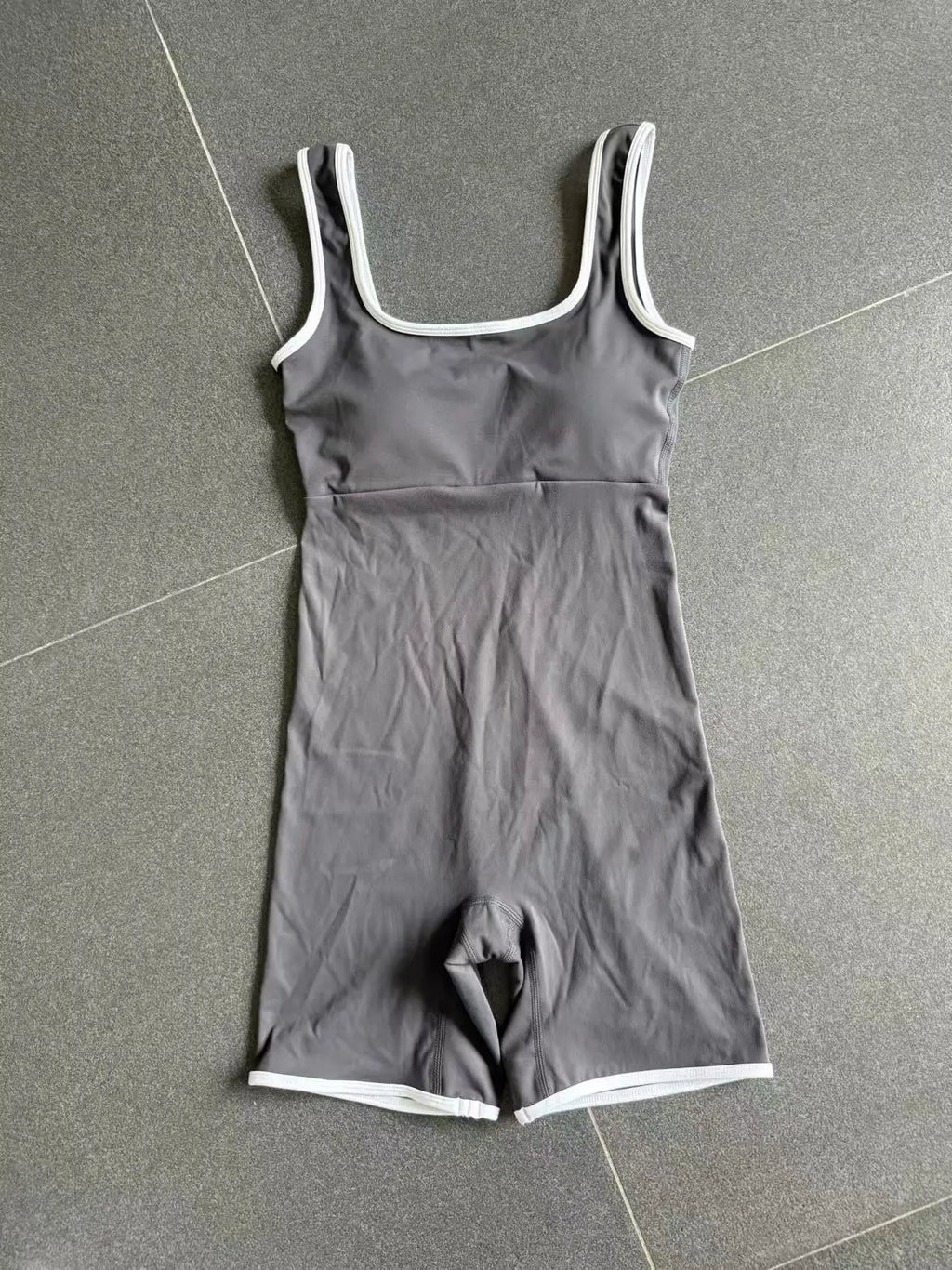 Color-Block Sleeveless Romper - Women's Quick-Dry Yoga Jumpsuit