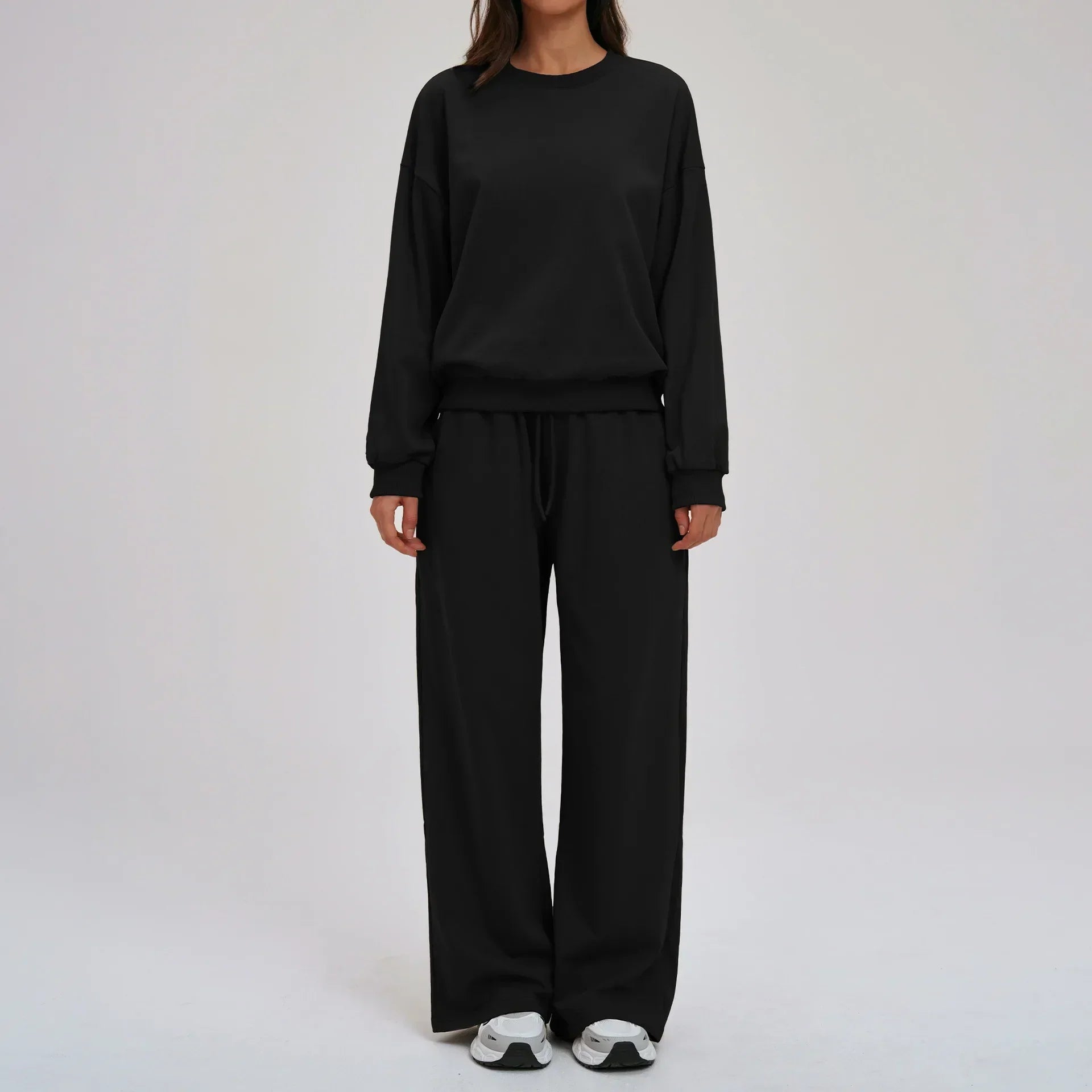 2-Piece Hoodie & Shorts Set - Women's Winter Sportswear