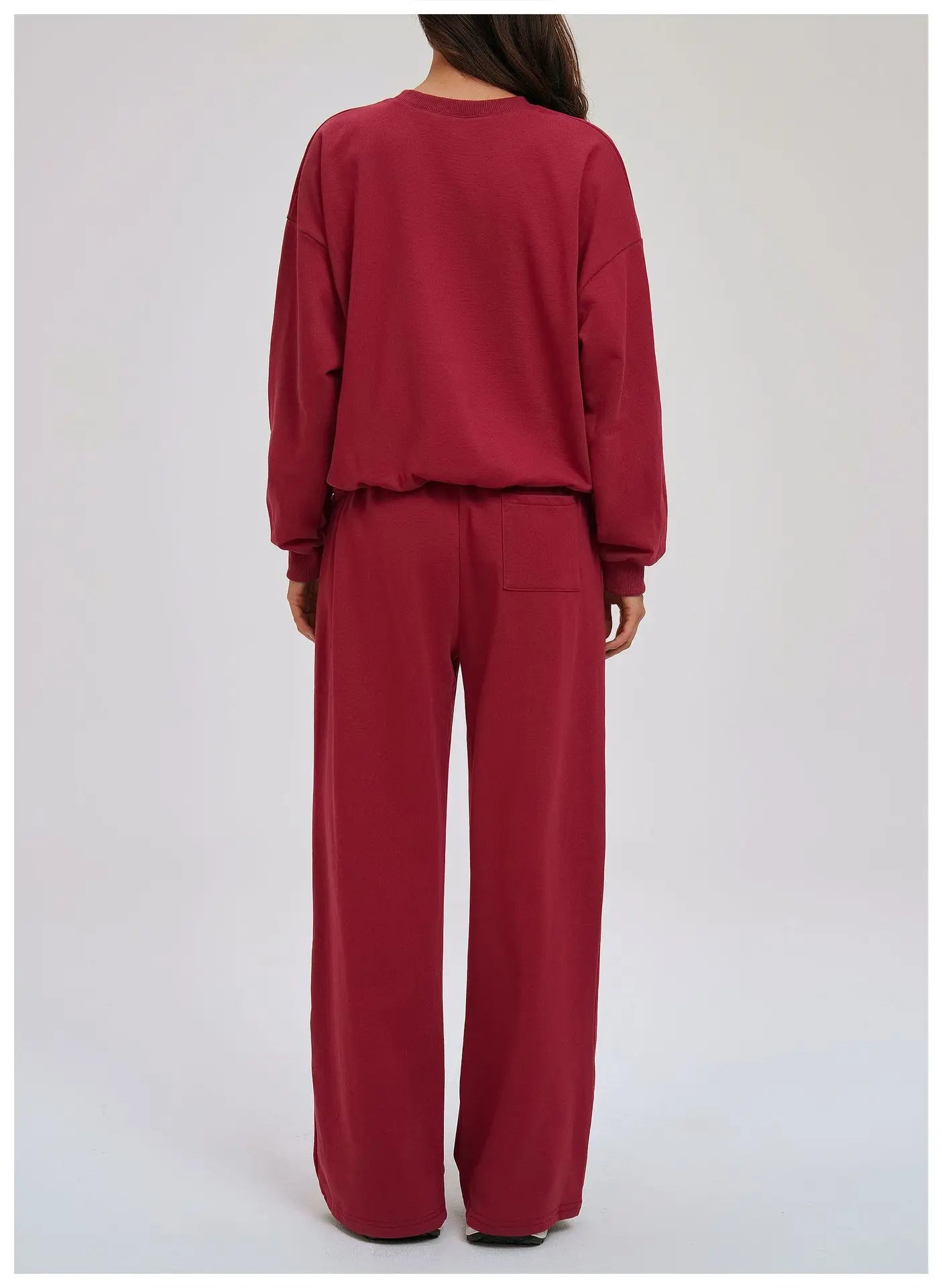 2-Piece Hoodie & Shorts Set - Women's Winter Sportswear
