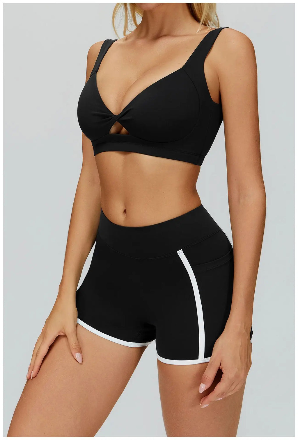 Backless Push-Up Sports Bra - Women's Athletic Crop Top