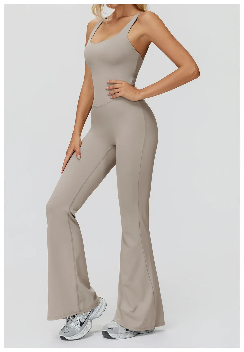 Stretch Push-Up Romper - Women's Yoga & Gym Tracksuit Set