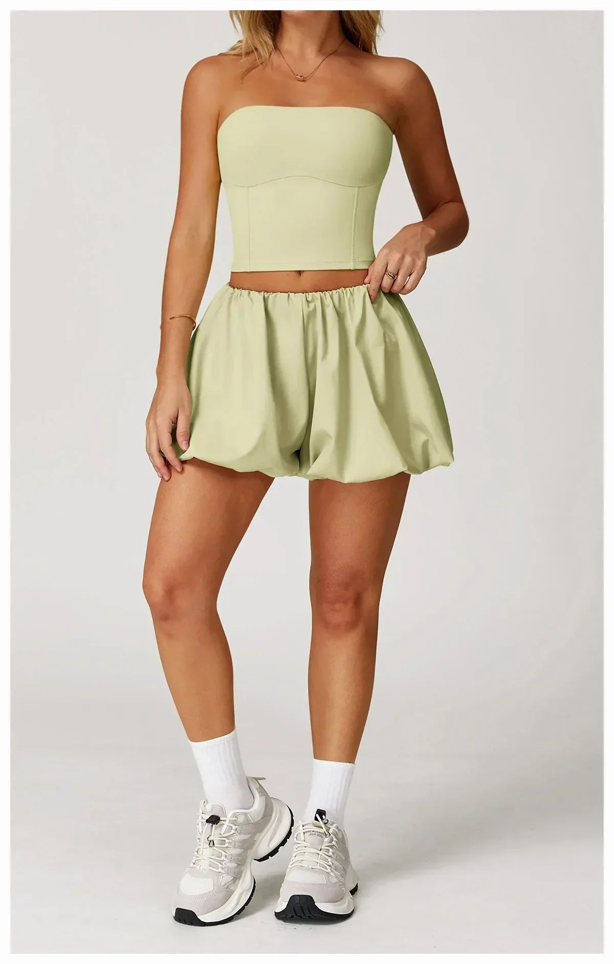 2/3-Piece Yoga Set - Jacket, Bra & Shorts Tracksuit