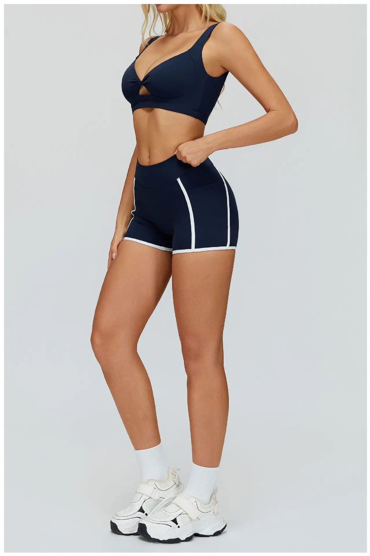 Backless Push-Up Sports Bra - Women's Athletic Crop Top