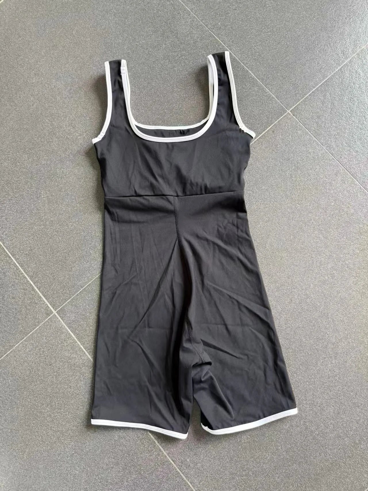 Color-Block Sleeveless Romper - Women's Quick-Dry Yoga Jumpsuit